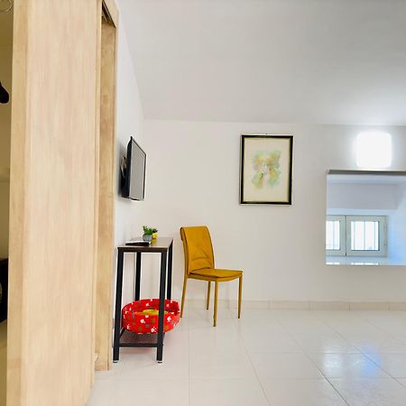Unique Rooms In Centro Citta Bagno Privato E Climatizzatore Ragusa Esterno foto