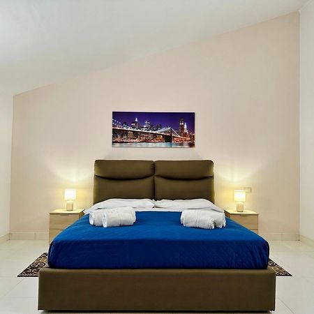 Unique Rooms In Centro Citta Bagno Privato E Climatizzatore Ragusa Esterno foto