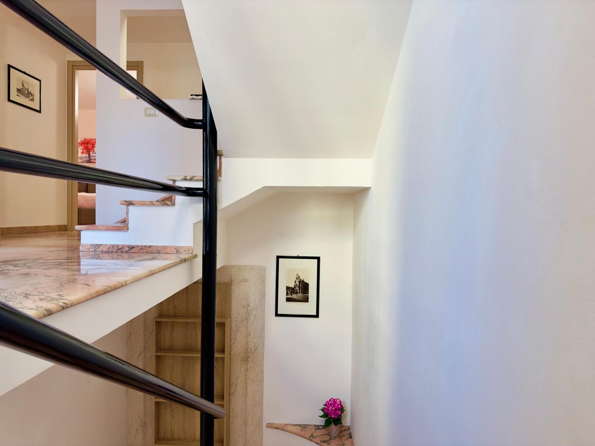 Unique Rooms In Centro Citta Bagno Privato E Climatizzatore Ragusa Esterno foto