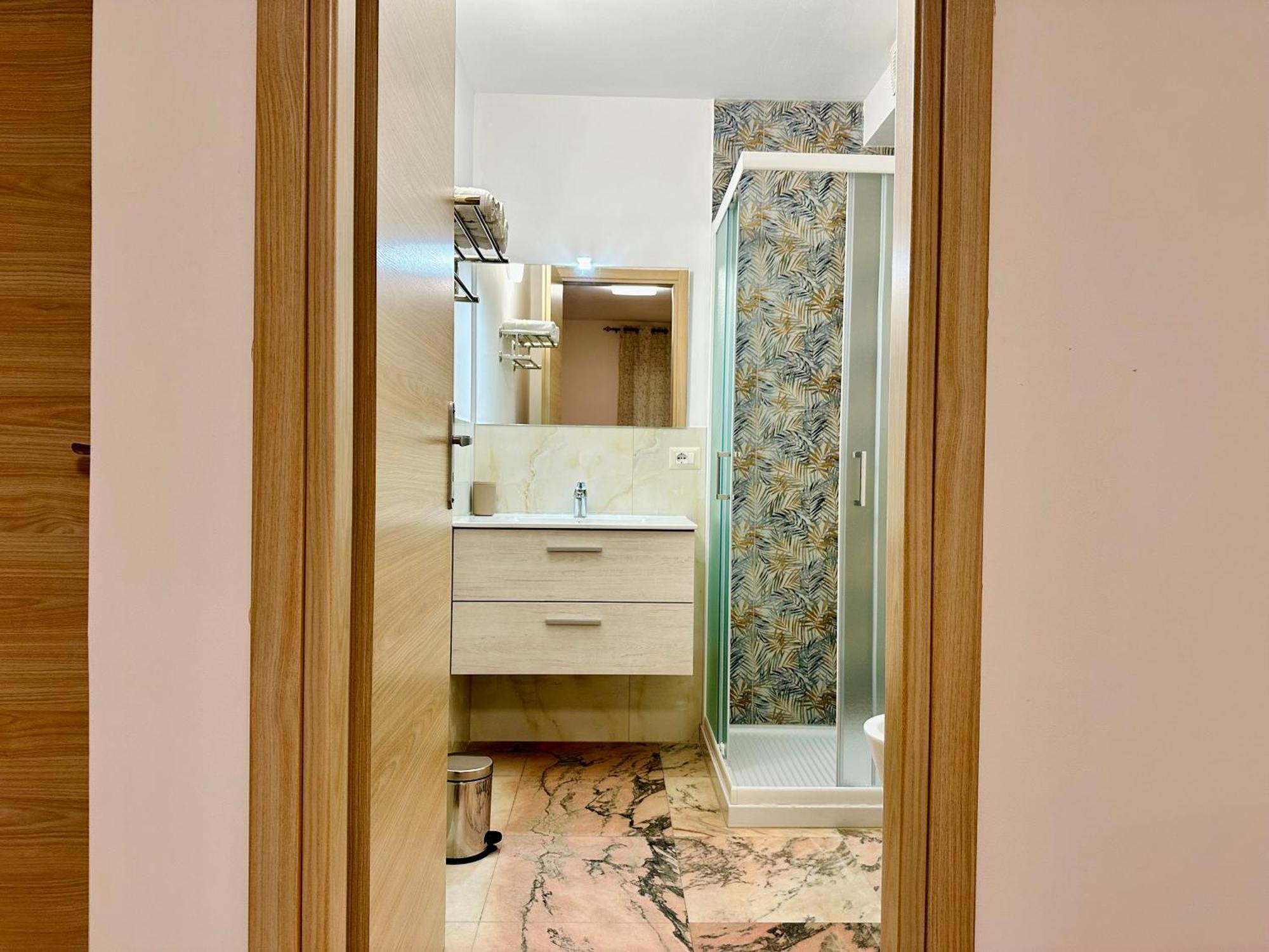 Unique Rooms In Centro Citta Bagno Privato E Climatizzatore Ragusa Esterno foto